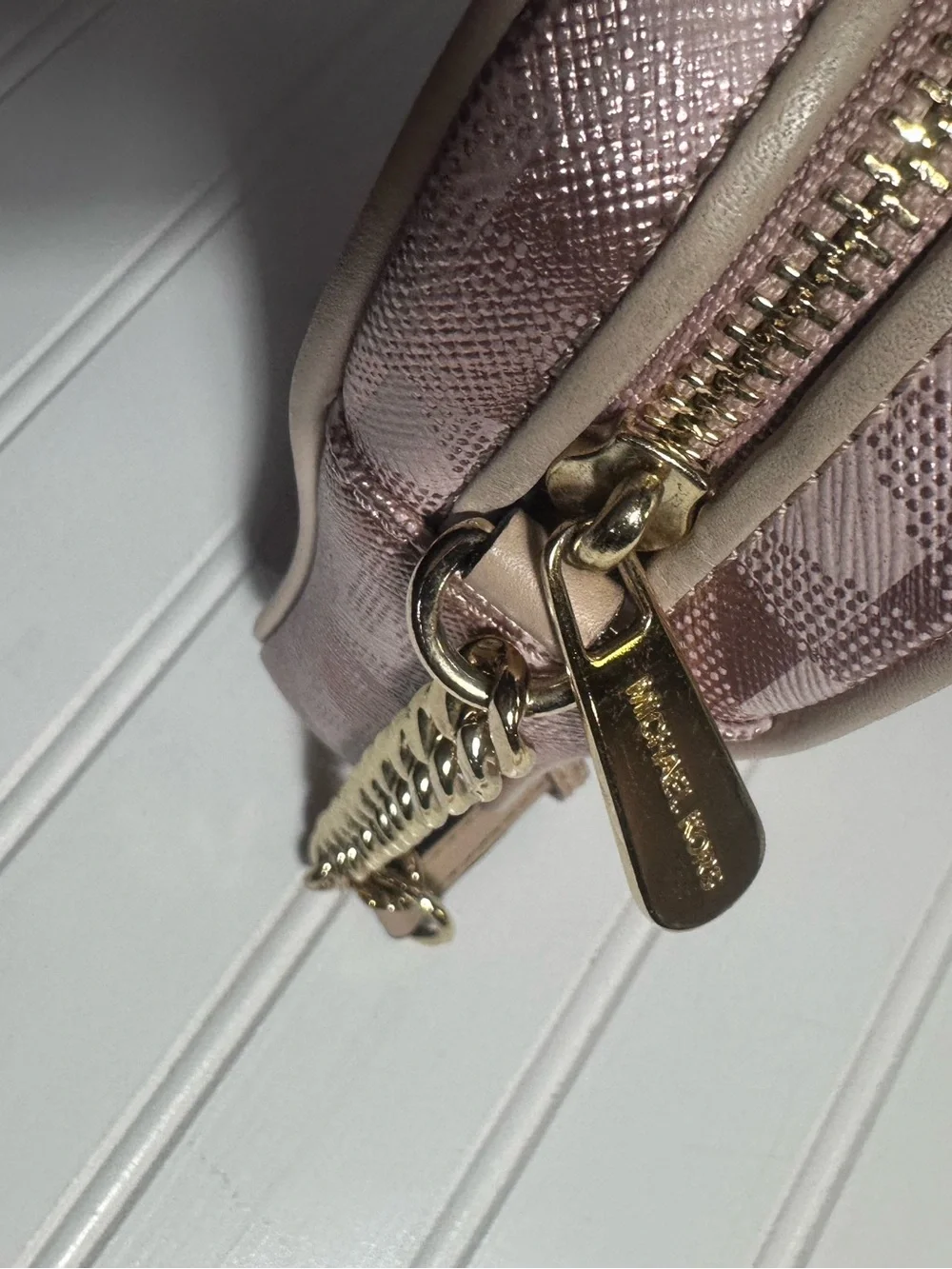 Michael Kors Jet Set crossbody purse pink metallic checkerboard